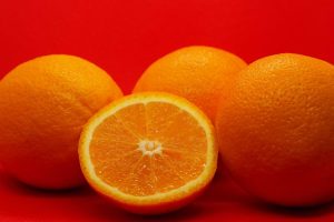 Naranjas frescas para preparar naranjas rellenas